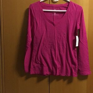 NY & Company long sleeves V Neck Tee